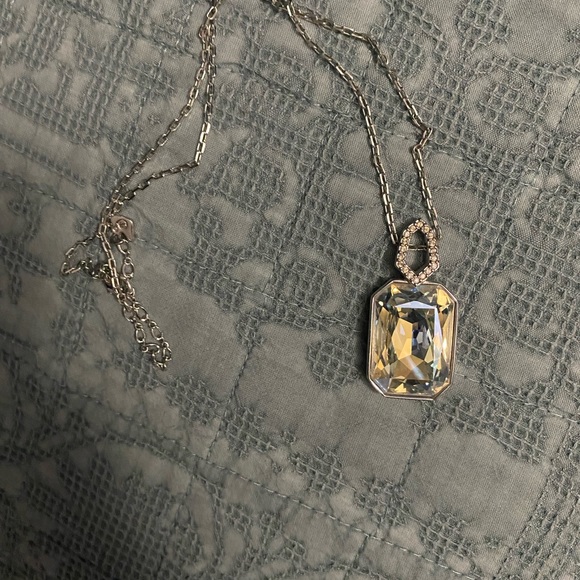 Savorski crystal necklace - Picture 2 of 3